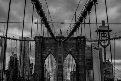 The brooklyn bridge grayscale images
